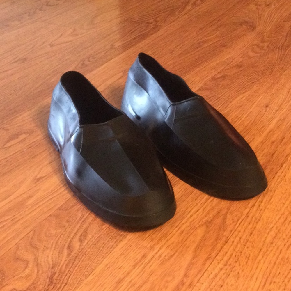 Rubber Slip On Covers for Dress Shoes​